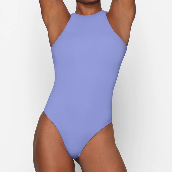 COPY - Skims fits everybody high neck bodysuit. Color no longer available on Sk… - Picture 3 of 4